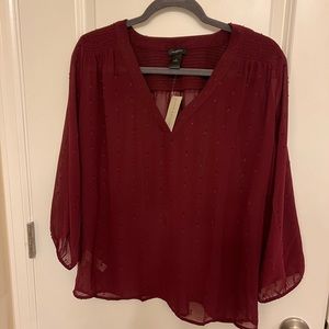 Ann Taylor BNWT Women’s dark red sheer textured blouse. Size Small
